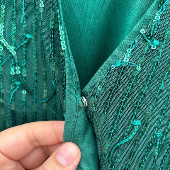 Lulu’s Always Partying Emerald Green Sequin Romper NWT XL - Picture 7 of 11